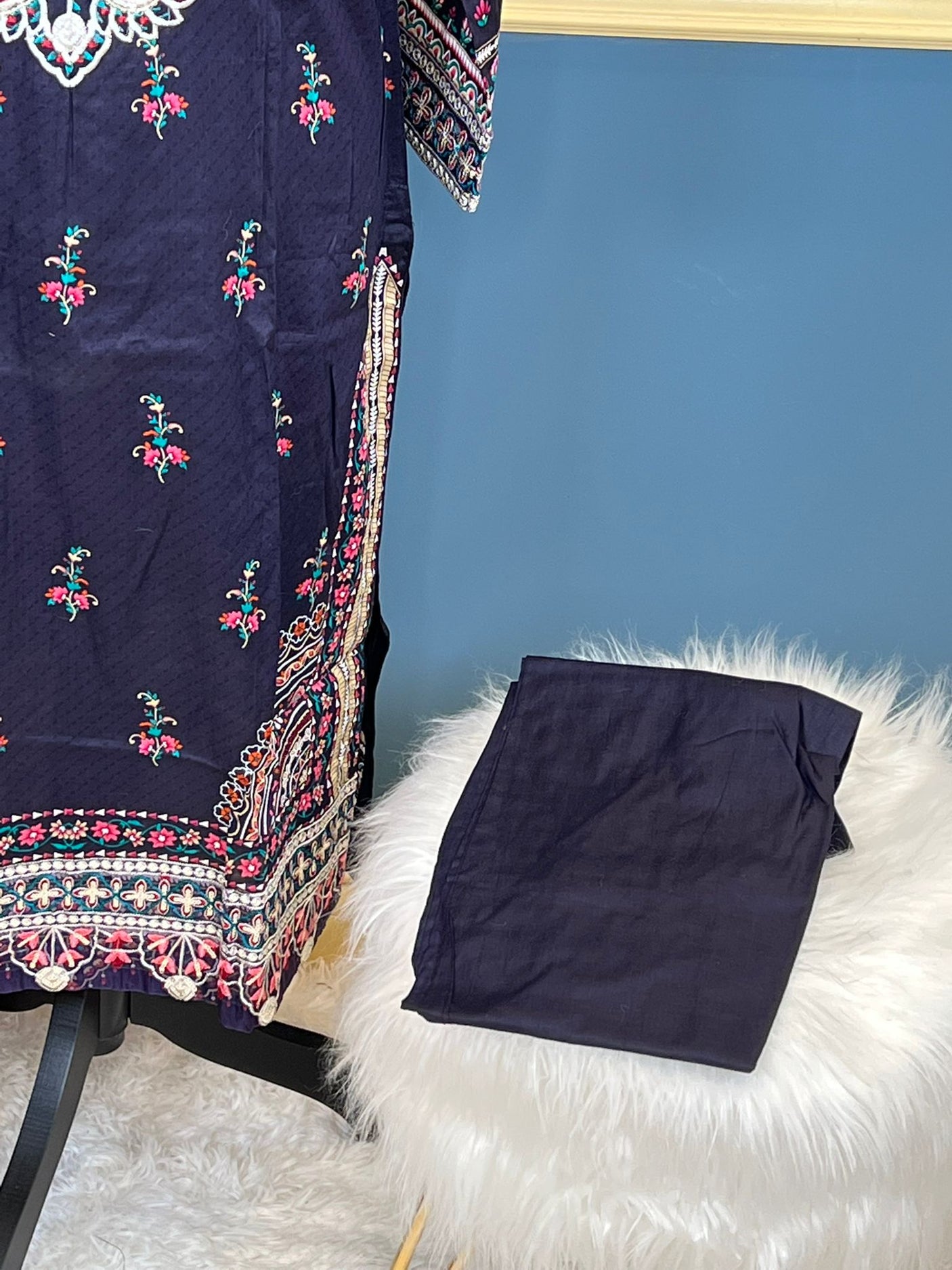 Pakistani Stitched Embroidered lawn Salwar kameez ready to ship