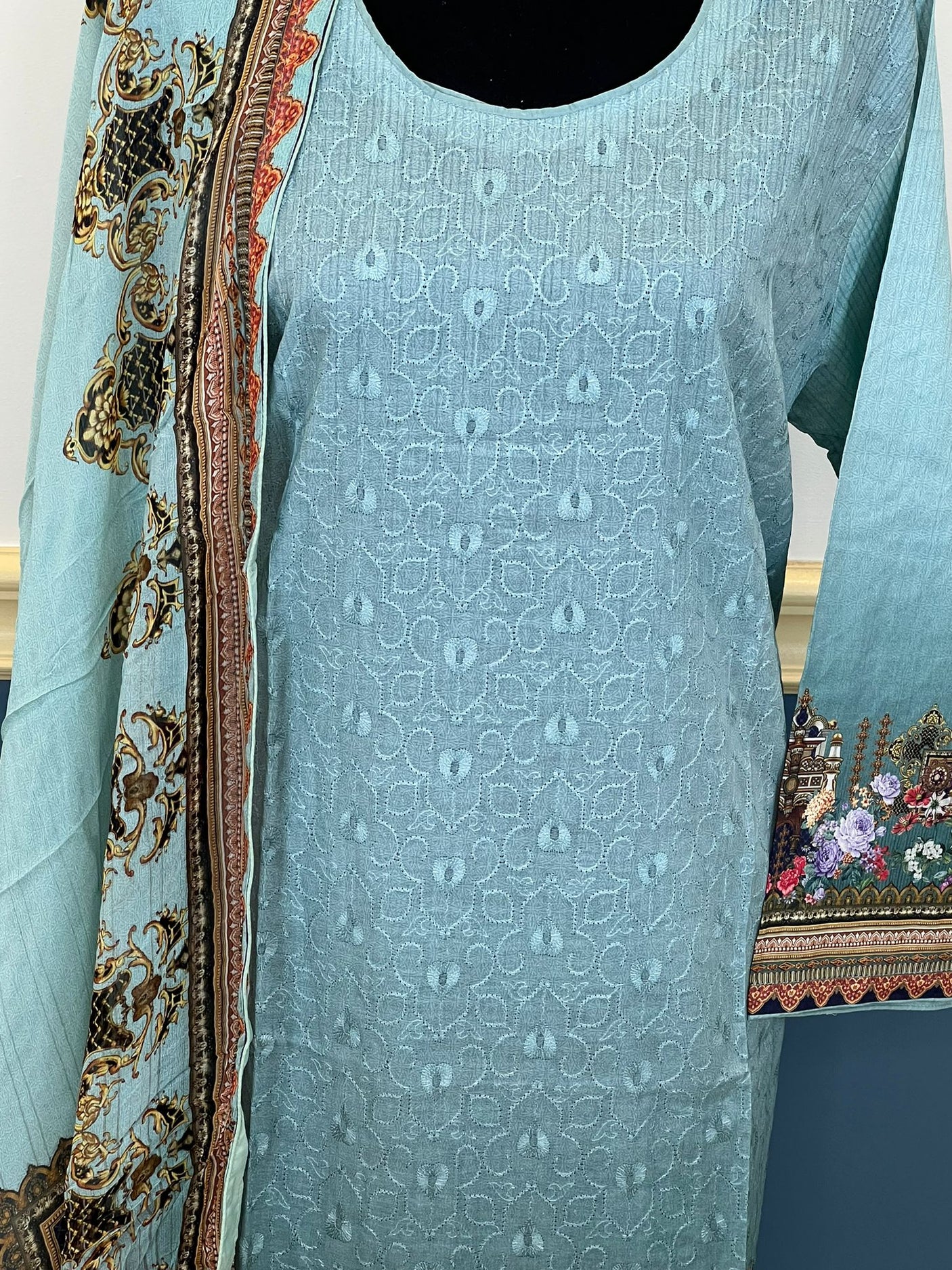 Pakistani Stitched Embroidered lawn Salwar kameez ready to ship