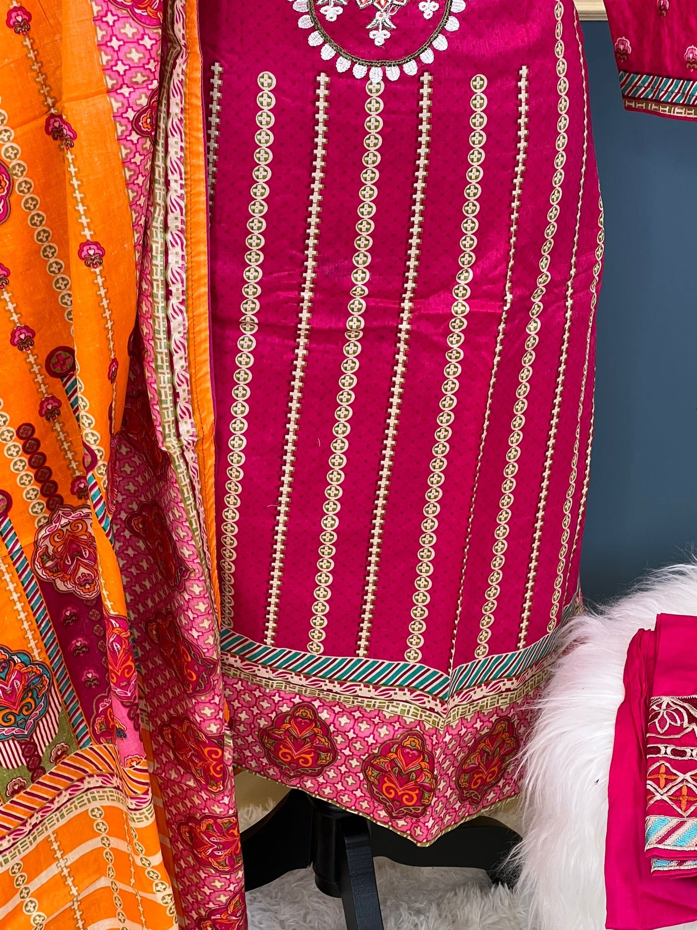 Pakistani Stitched Embroidered lawn Salwar kameez ready to ship