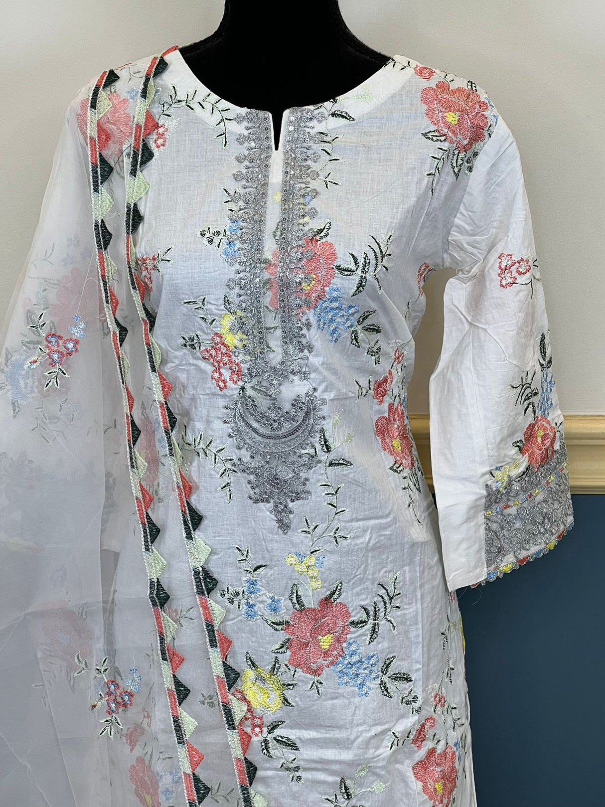 Luxury Embroidered lawn Ready To Ship