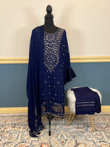 Pakistani Mukesh Salwer Jamison