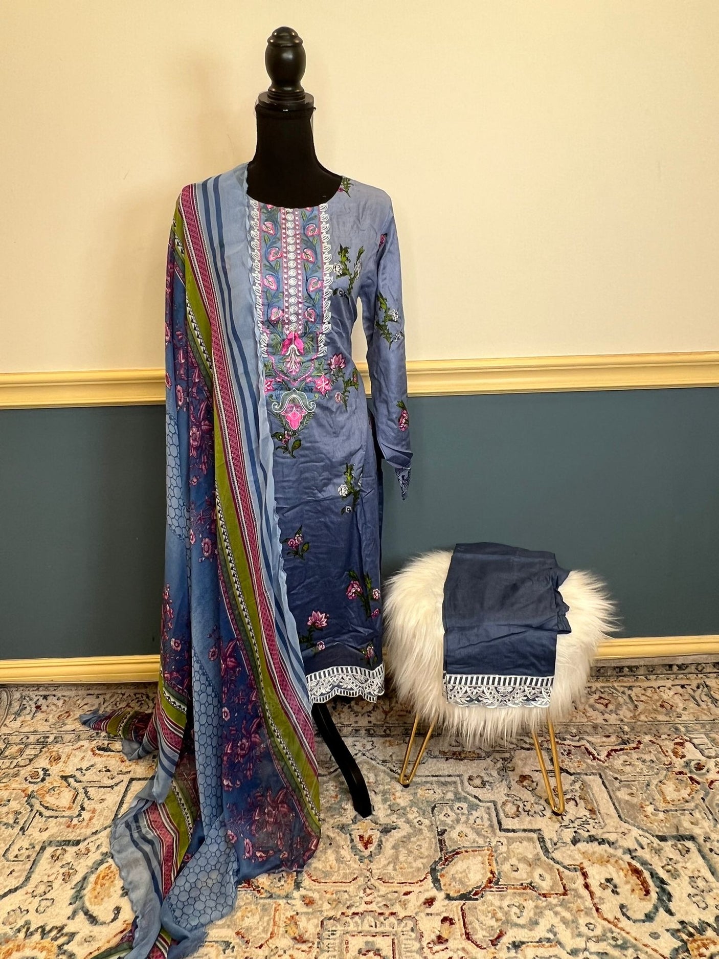 Pakistani Stitched lawn Embroidered Salwar kameez ready to ship