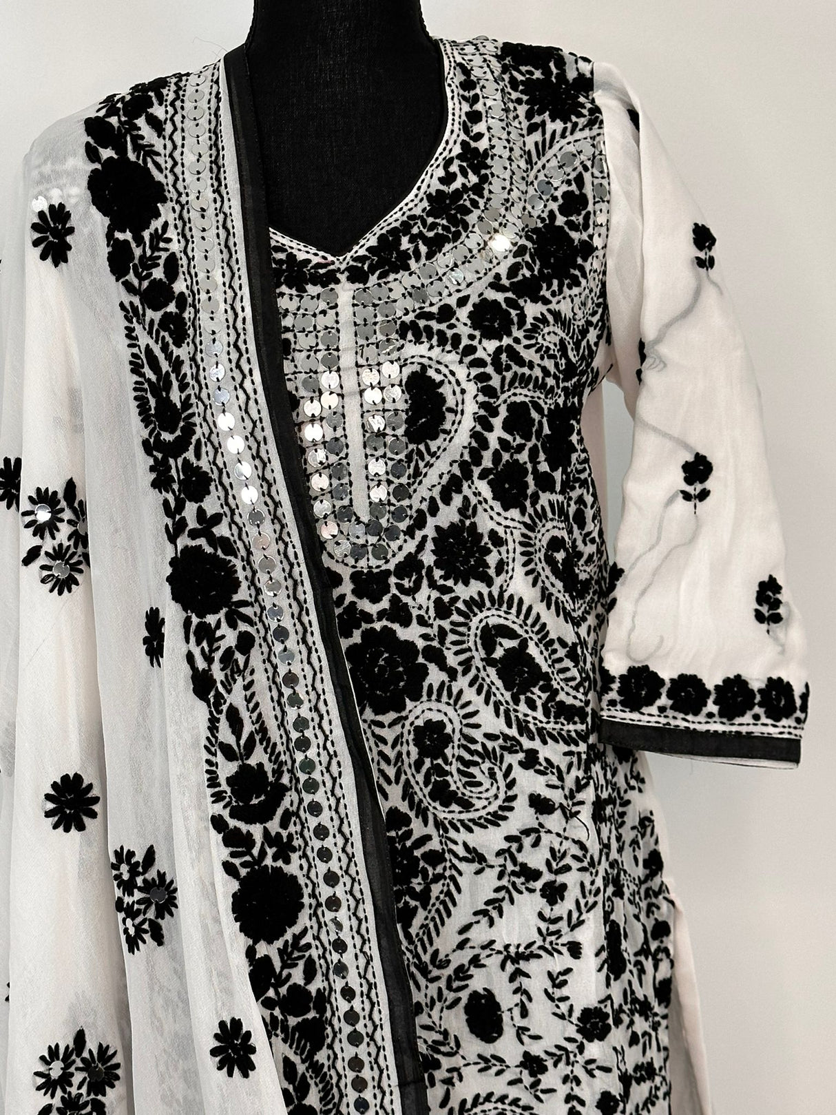 Gulabo Jaipuri Georgette Gota Patti Embroidered & Hand Hmbroidered Set