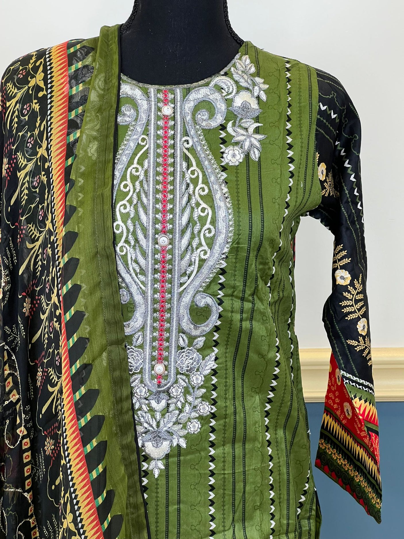 Pakistani Stitched lawn Embroidered Salwar kameez ready to ship