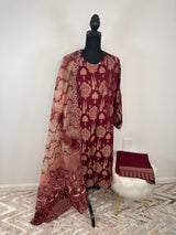 Pakistani Embroidered Luxury Lawn Ready To Ship