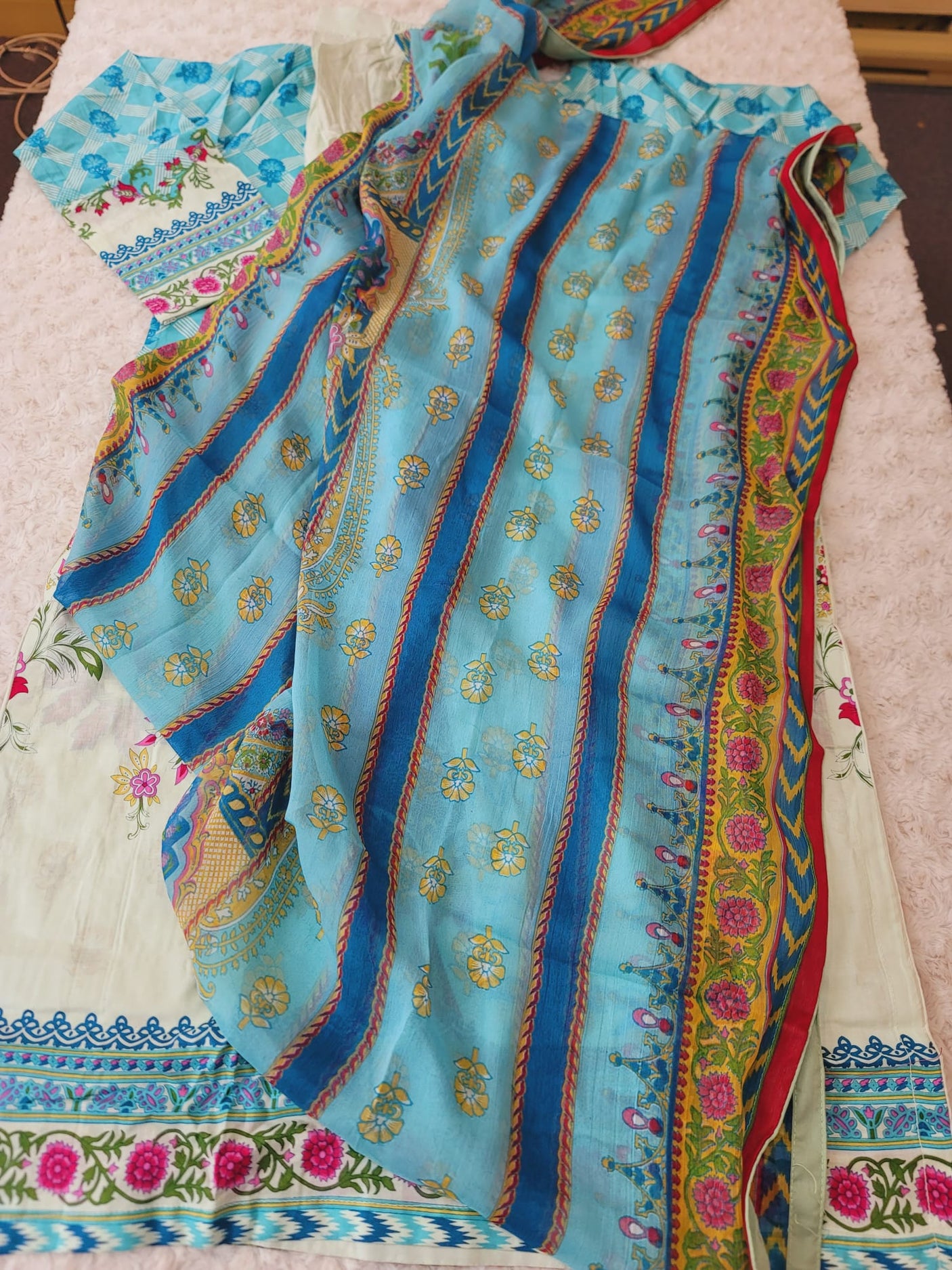 Pakistani Stitched lawn Embroidered Salwar kameez ready to ship