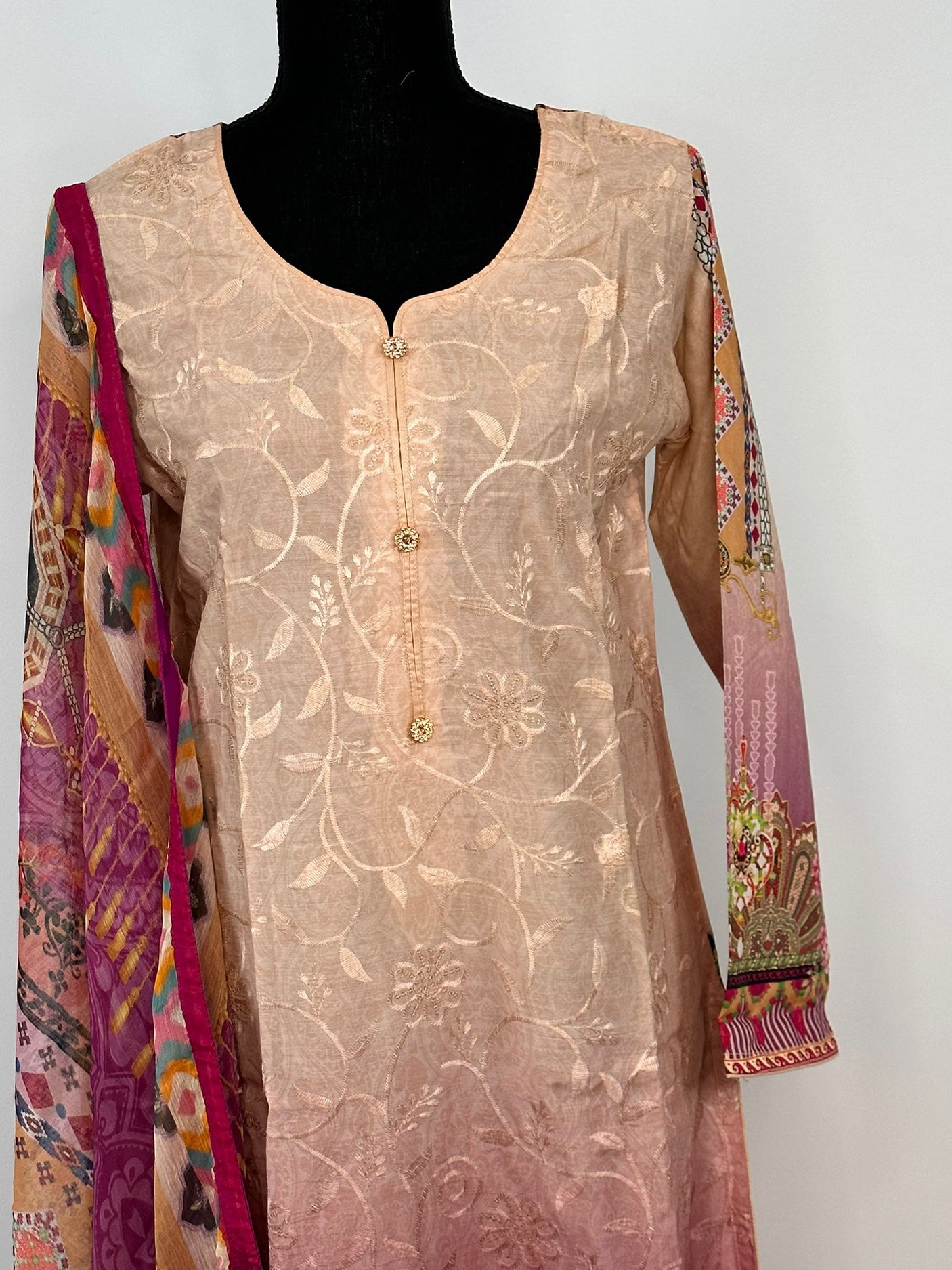 Pakistani Embroidered Lawn ready to ship