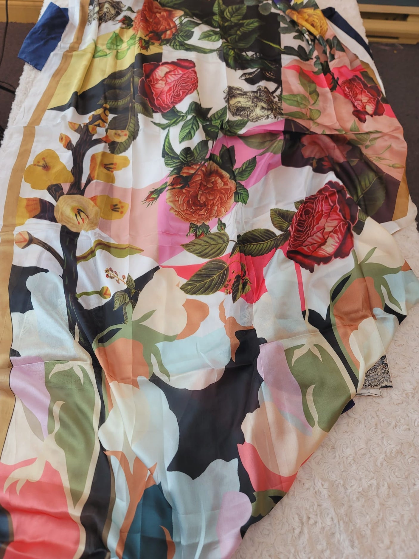 Pakistani Stitched lawn Embroidered Salwar kameez ready to ship