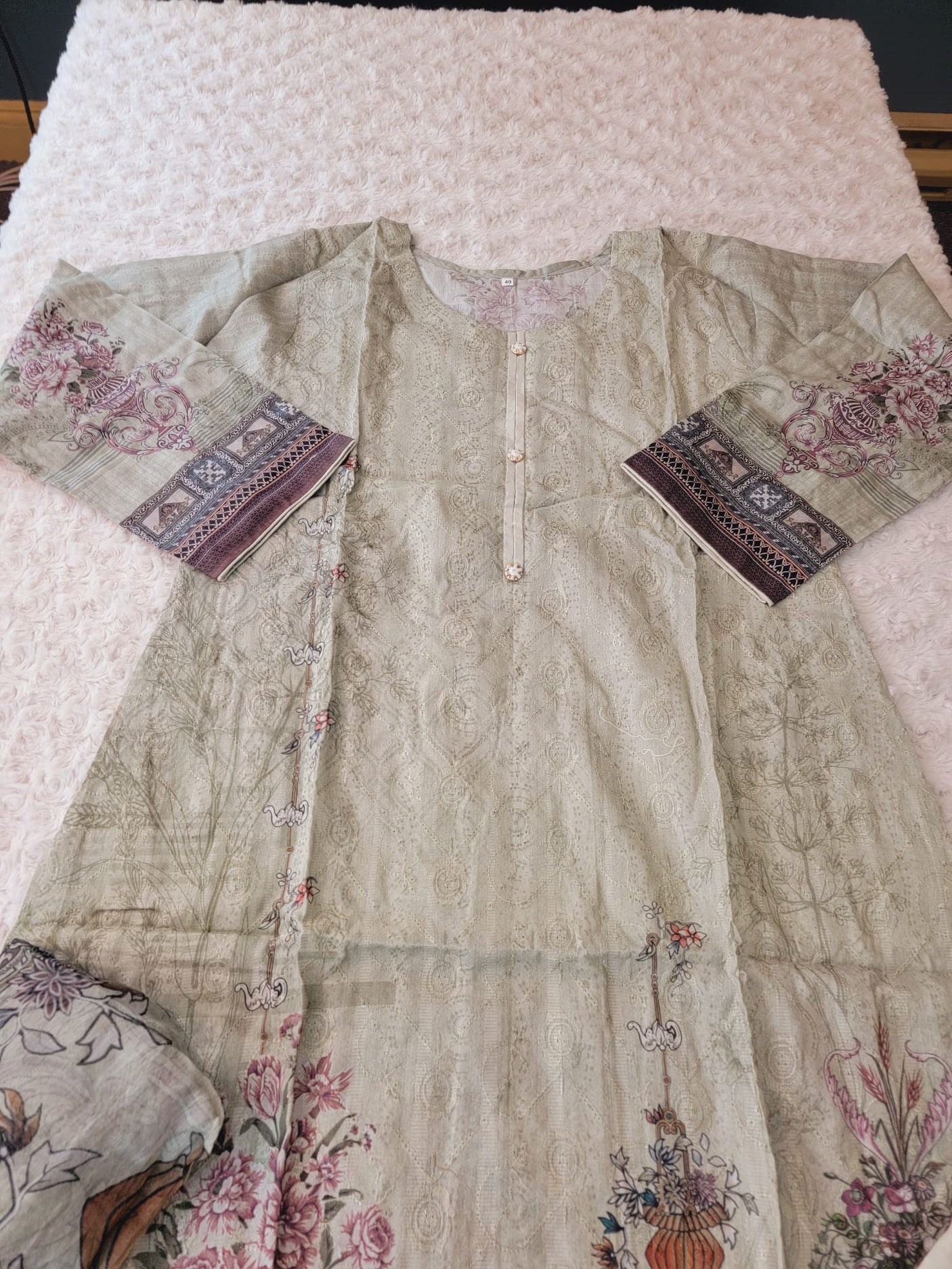 Pakistani Stitched lawn Embroidered Salwar kameez ready to ship