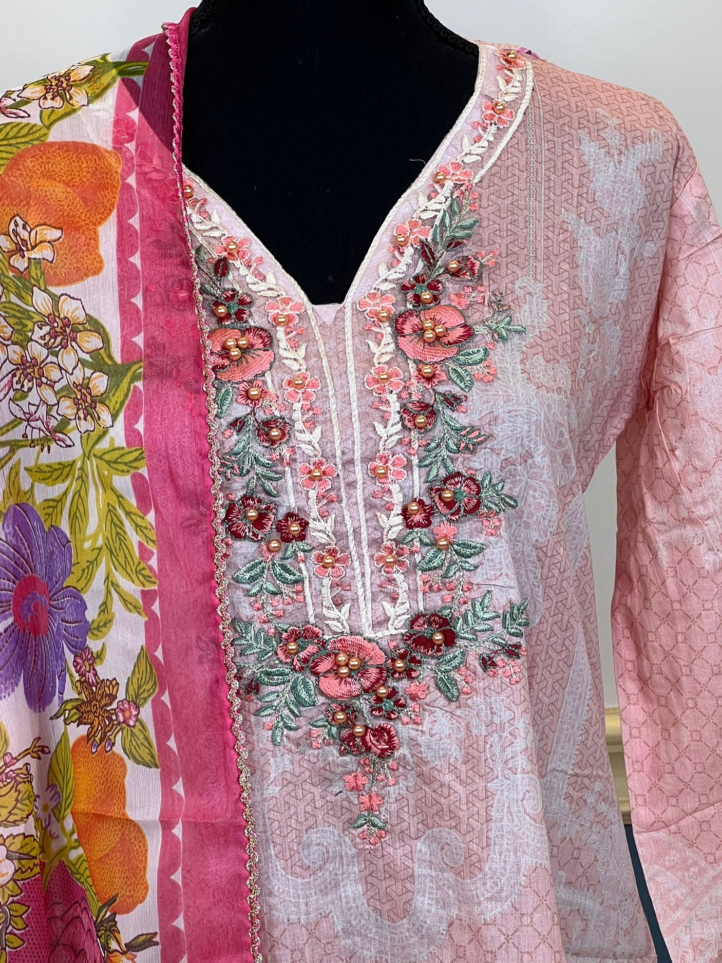 Pakistani Stitched lawn Embroidered Salwar kameez ready to ship