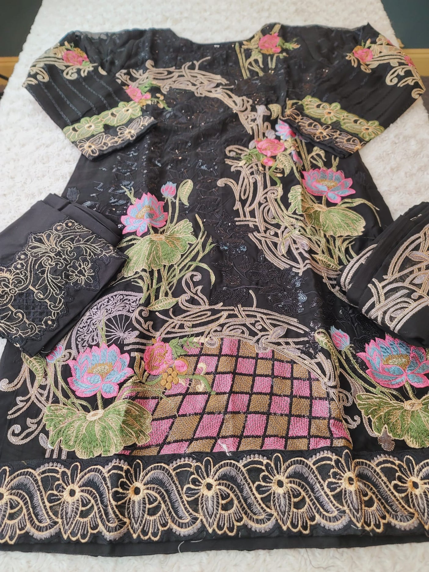 Pakistani Embroidered Party wear Ready To Ship