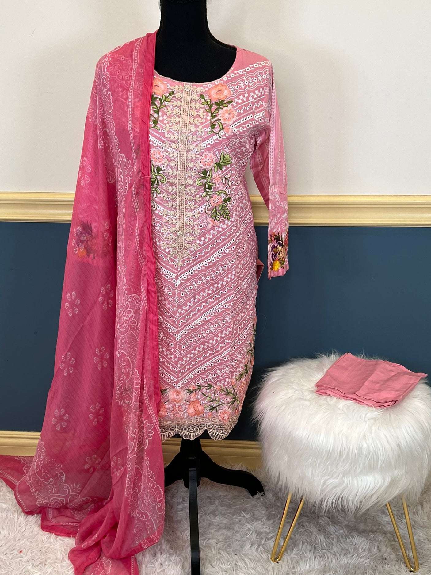 Pakistani Stitched Luxury Embroidered lawn Salwar kameez ready to ship