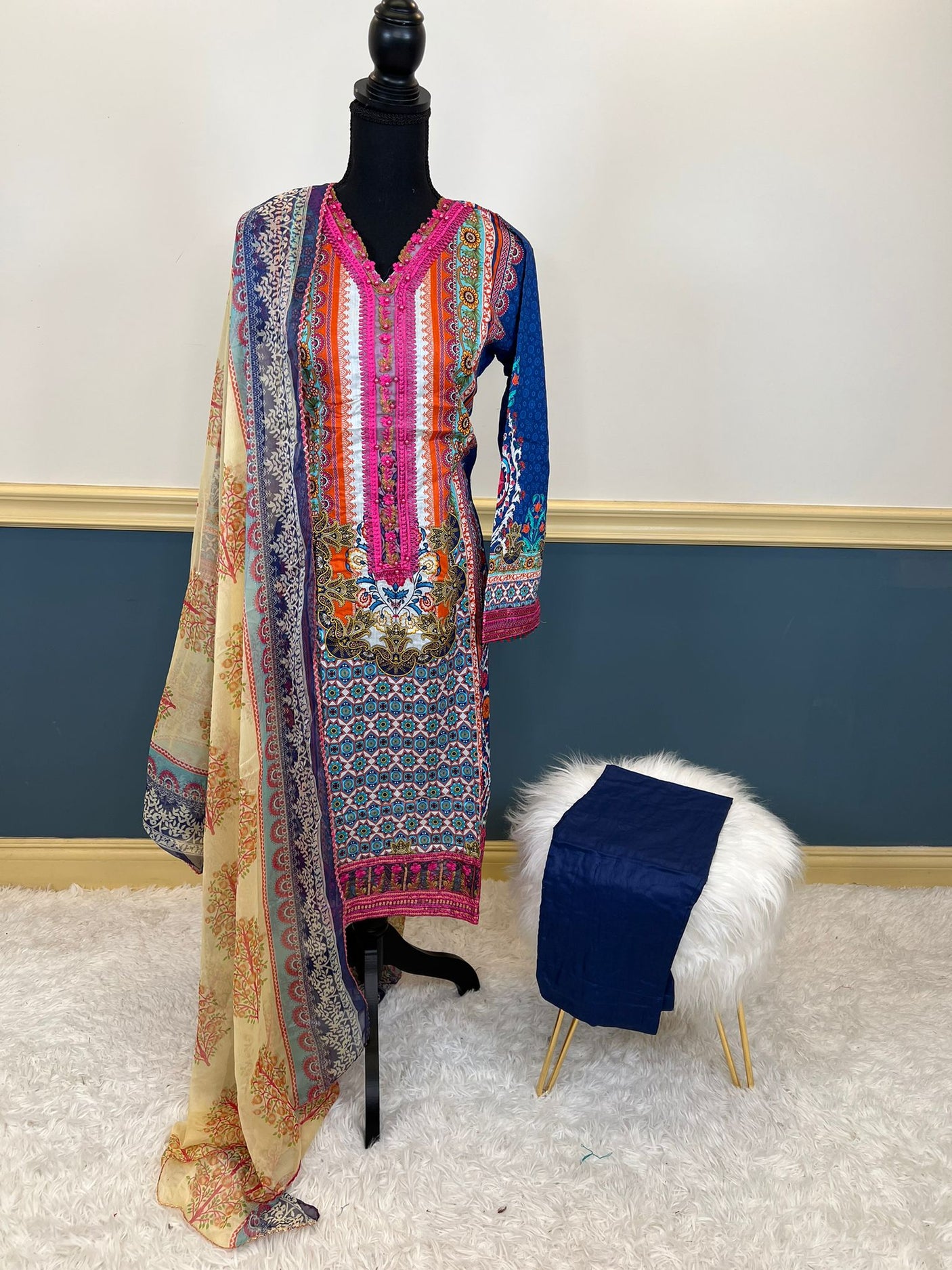 Pakistani Stitched lawn Embroidered Salwar kameez ready to ship