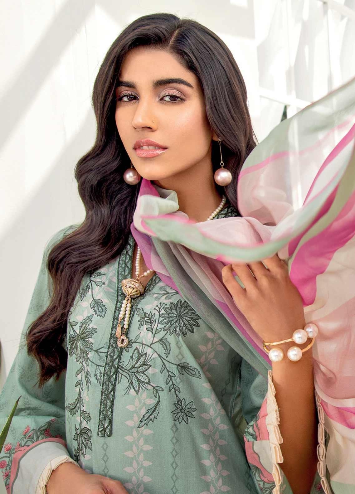 Iznik Embroidered Lawn-100% Original