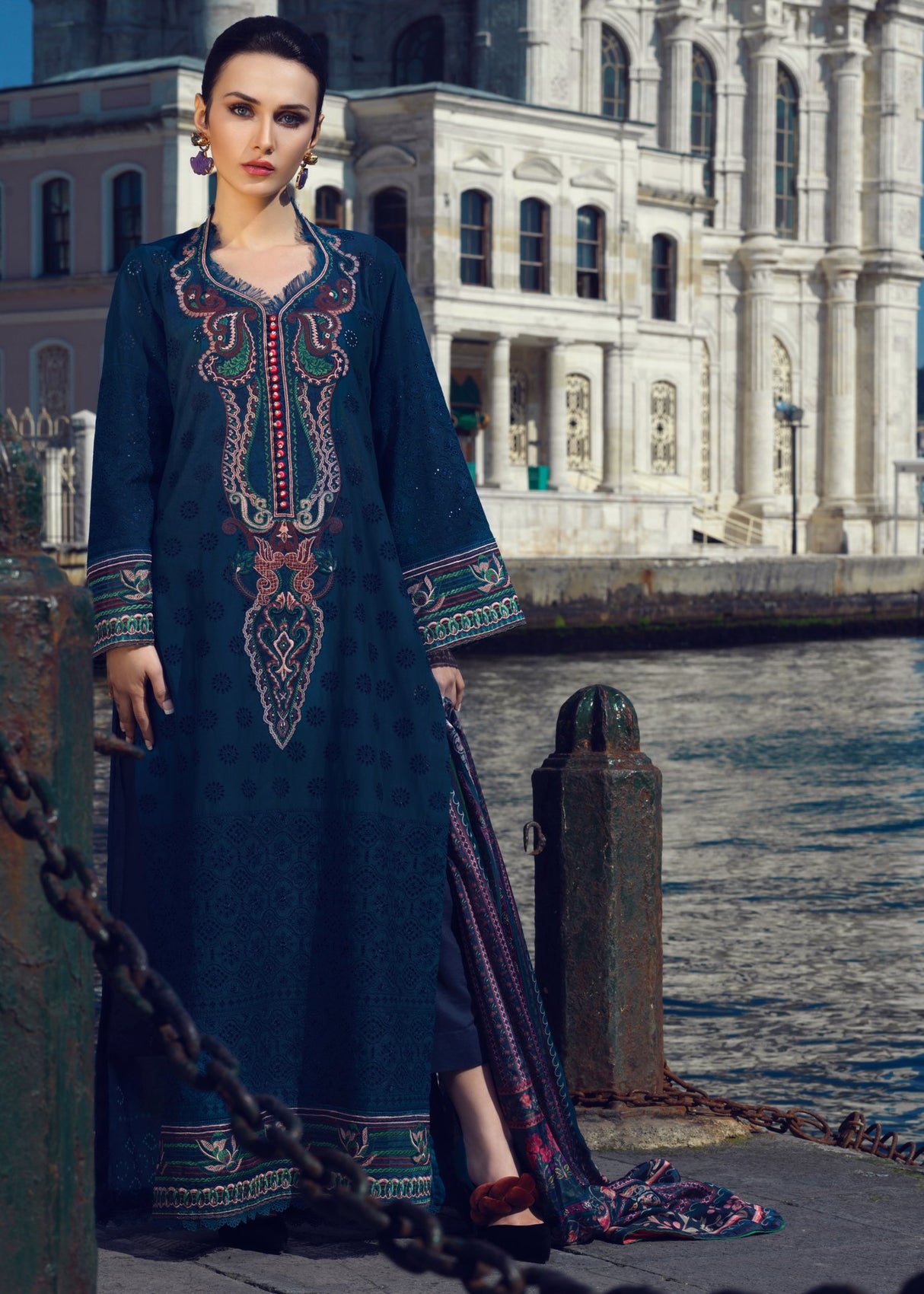 Tena Durrani Luxury Lawn 100% Original